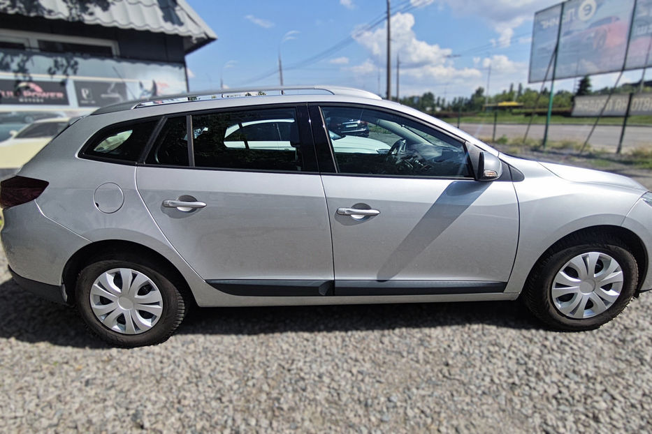 Продам Renault Megane 1.5 dCi EDC (110 к.с.)   2011 года в Киеве