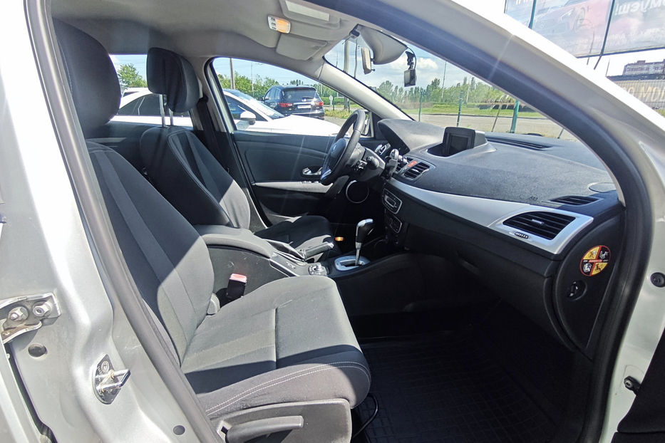 Продам Renault Megane 1.5 dCi EDC (110 к.с.)   2011 года в Киеве