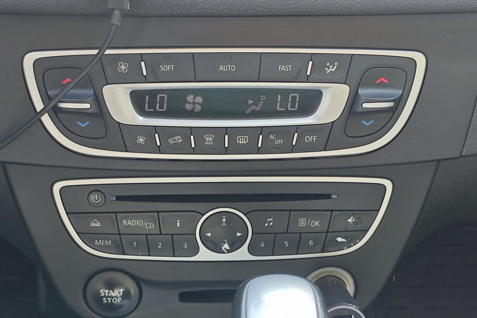 Продам Renault Megane 1.5 dCi EDC (110 к.с.)   2011 года в Киеве