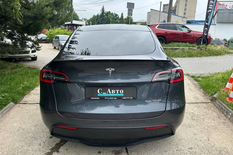 Продам Tesla Model Y 2020 года в Черновцах