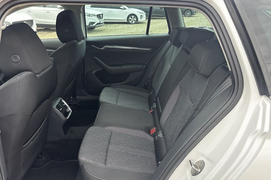 Продам Skoda Octavia А 8 2022 года в Львове