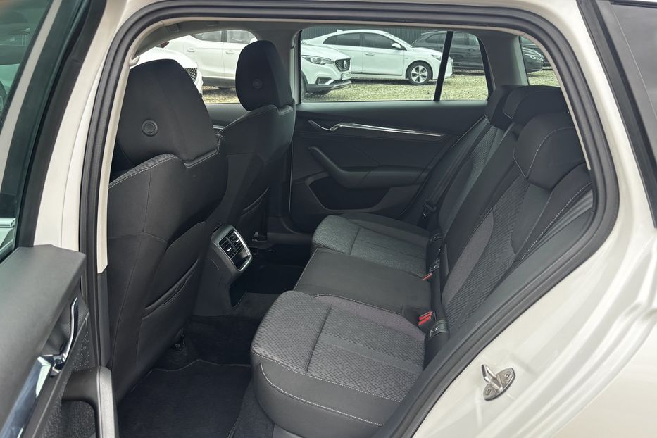 Продам Skoda Octavia А 8 2022 года в Львове