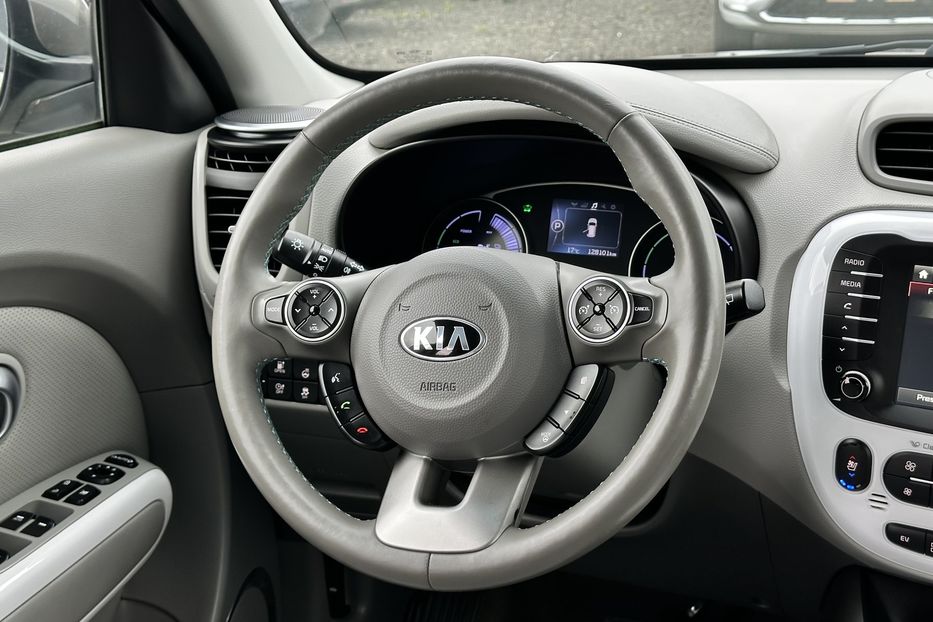 Продам Kia Soul 2015 года в Луцке