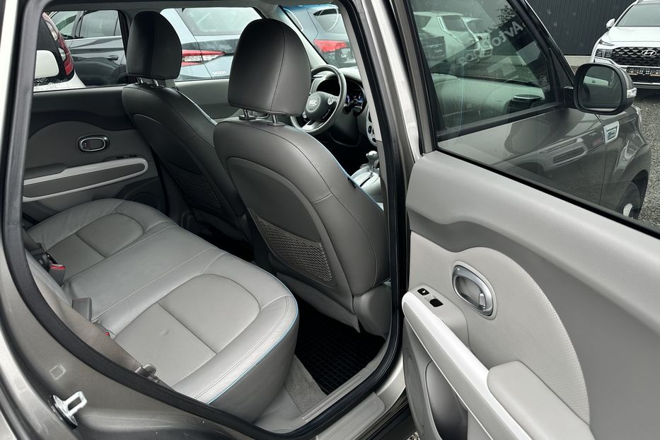 Продам Kia Soul 2015 года в Луцке