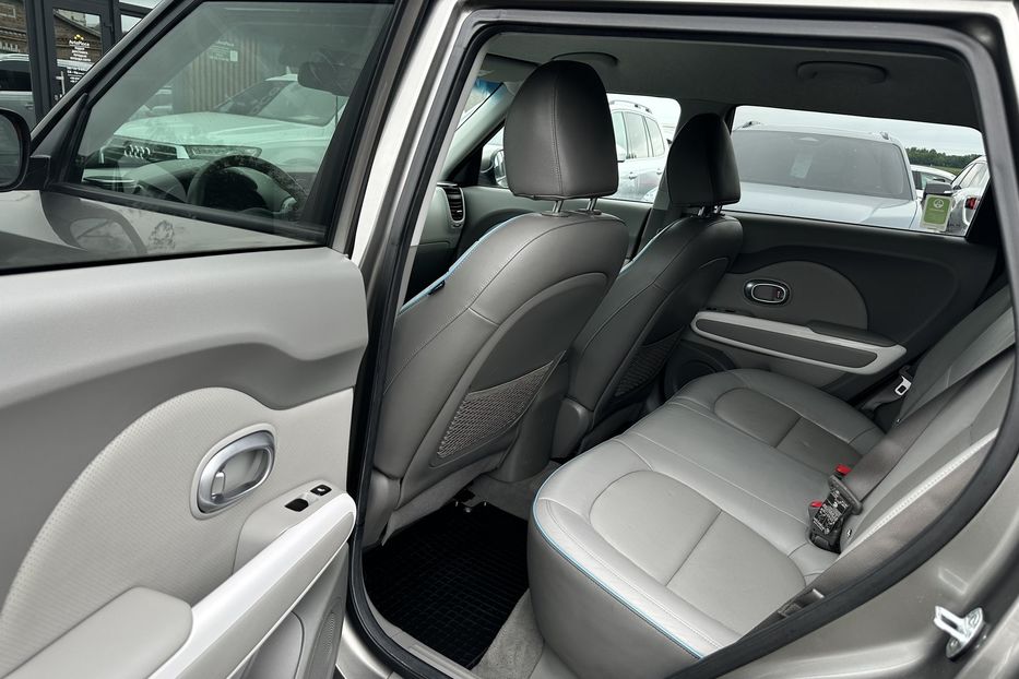 Продам Kia Soul 2015 года в Луцке
