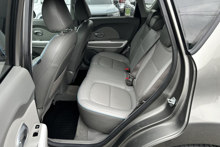 Продам Kia Soul 2015 года в Луцке