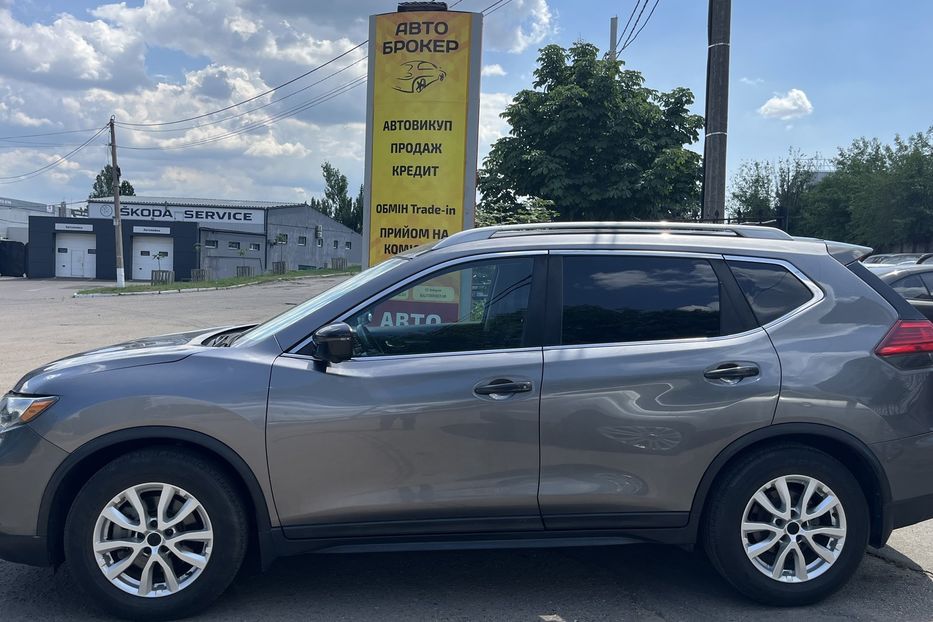 Продам Nissan Rogue SV Hybrid 2017 года в Николаеве