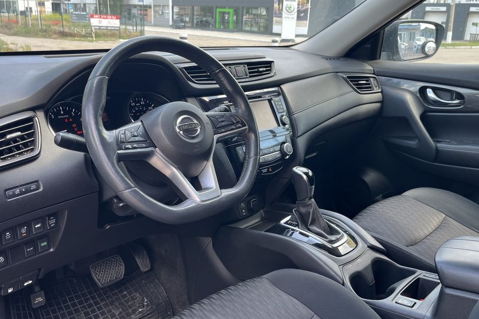 Продам Nissan Rogue SV Hybrid 2017 года в Николаеве