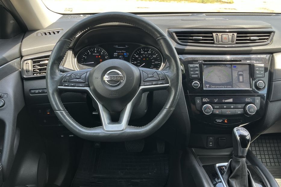 Продам Nissan Rogue SV Hybrid 2017 года в Николаеве