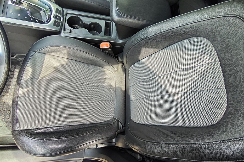 Продам Opel  Antara 2.2 CDTI АT (163 к.с.) 2013 года в Киеве