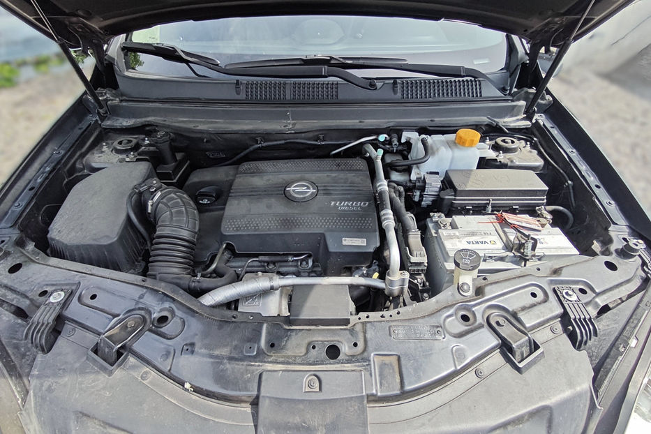 Продам Opel  Antara 2.2 CDTI АT (163 к.с.) 2013 года в Киеве