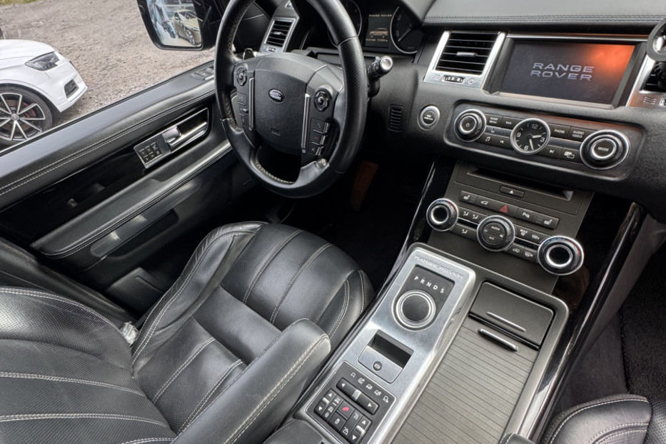 Продам Land Rover Range Rover Sport 3.0D AT (256 к.с.)  2012 года в Киеве