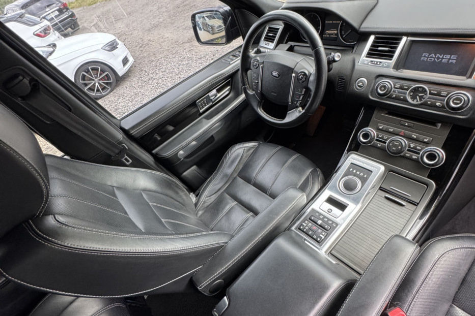 Продам Land Rover Range Rover Sport 3.0D AT (256 к.с.)  2012 года в Киеве