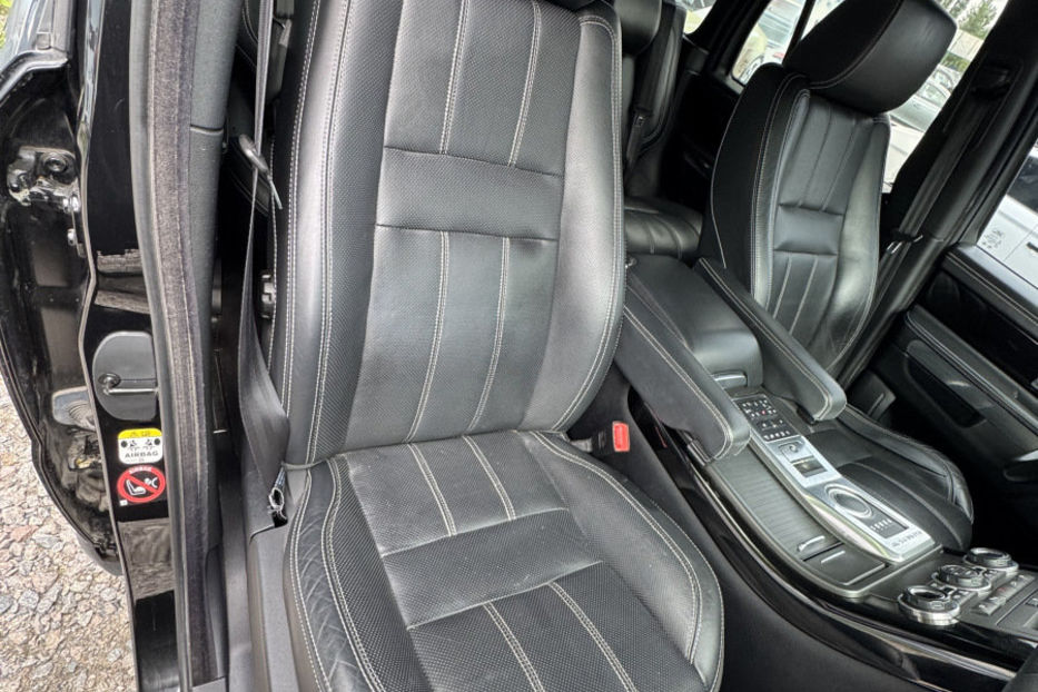 Продам Land Rover Range Rover Sport 3.0D AT (256 к.с.)  2012 года в Киеве