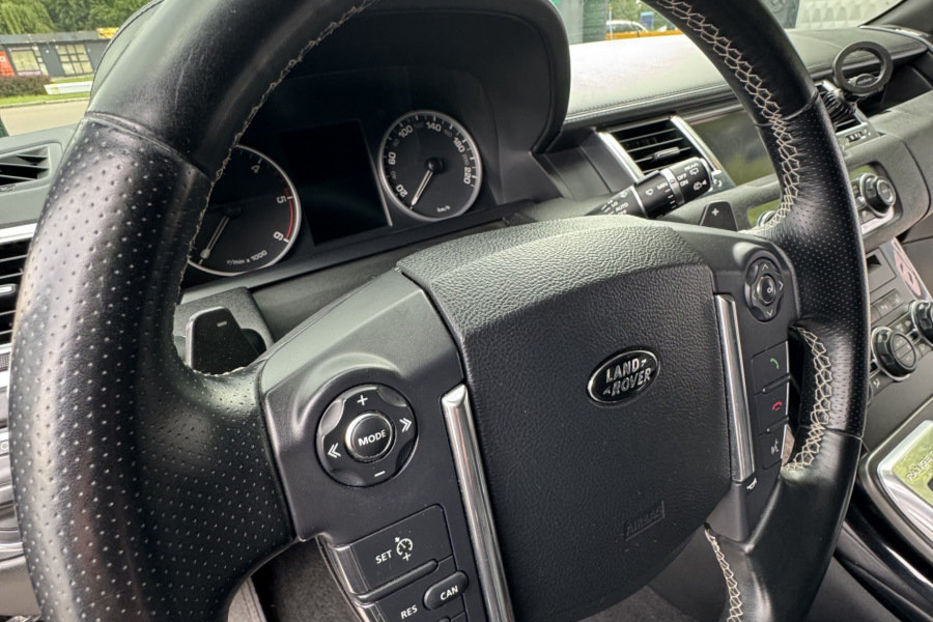 Продам Land Rover Range Rover Sport 3.0D AT (256 к.с.)  2012 года в Киеве