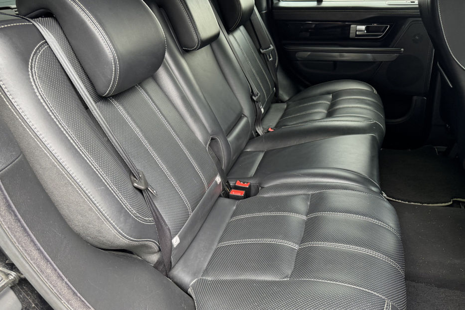 Продам Land Rover Range Rover Sport 3.0D AT (256 к.с.)  2012 года в Киеве