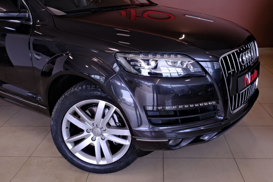 Продам Audi Q7 2013 года в Одессе