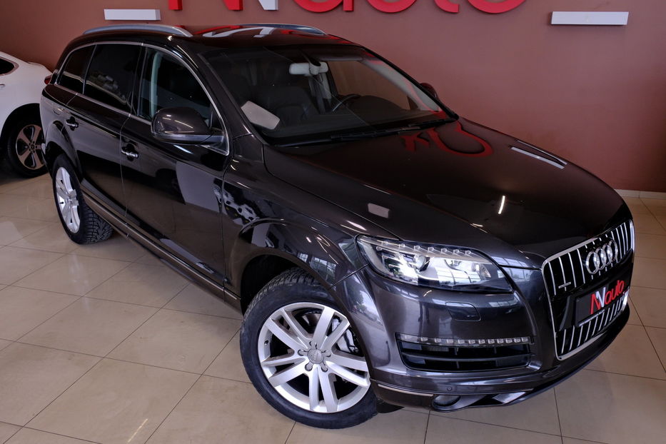 Продам Audi Q7 2013 года в Одессе