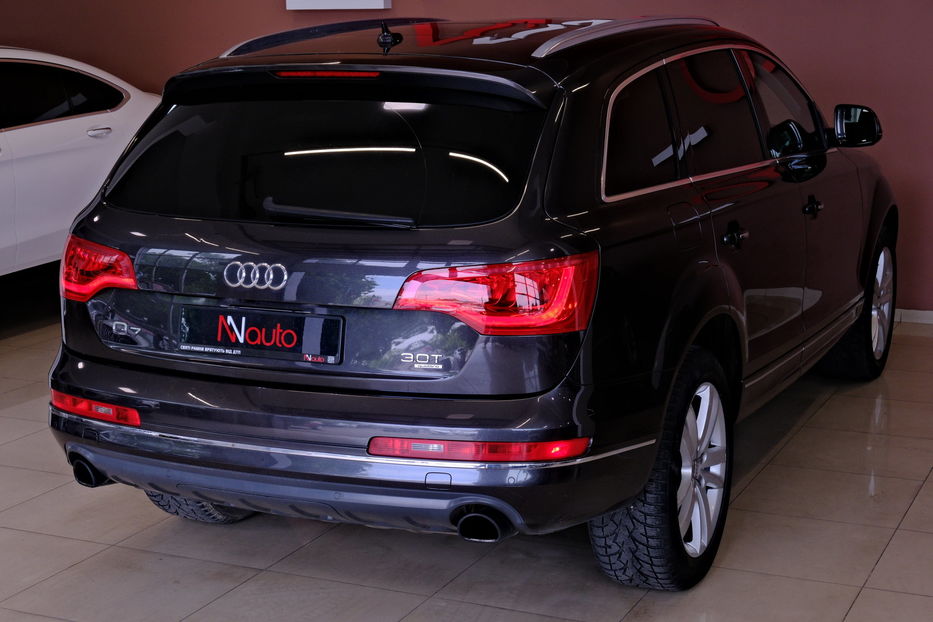 Продам Audi Q7 2013 года в Одессе