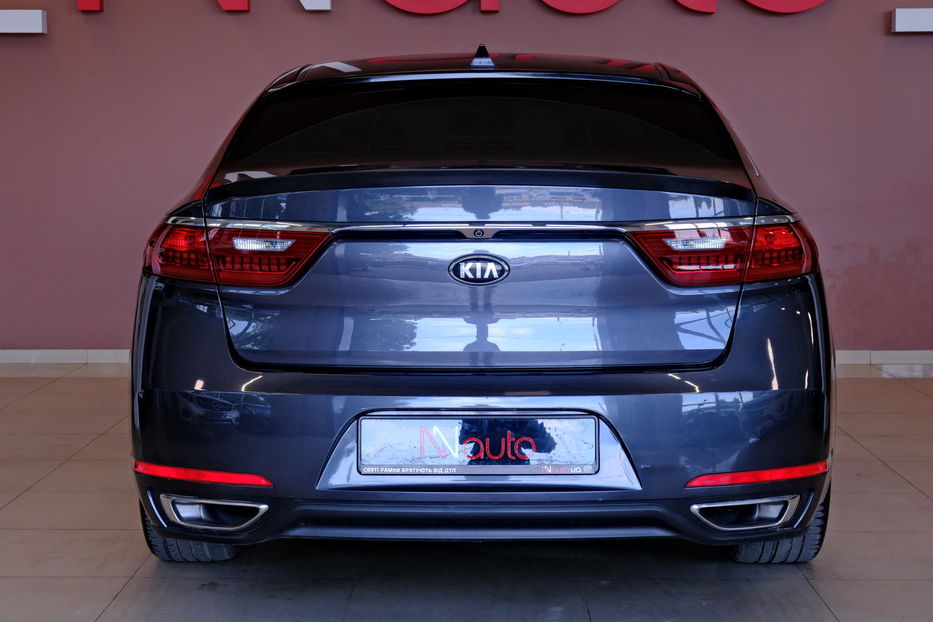 Продам Kia Cadenza 2017 года в Одессе