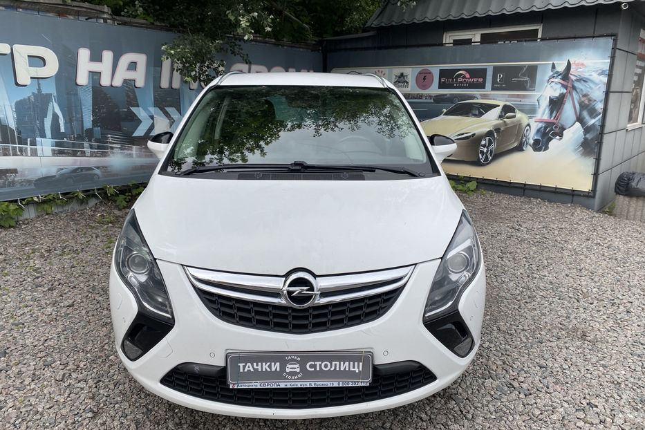 Продам Opel Zafira Tourer 2.0D MT (165 к.с.) 2012 года в Киеве