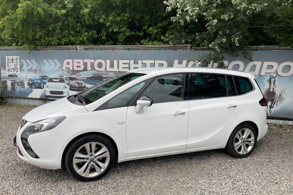 Продам Opel Zafira Tourer 2.0D MT (165 к.с.) 2012 года в Киеве