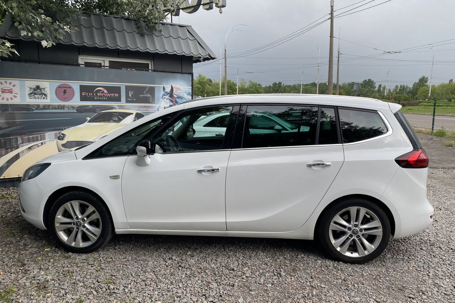 Продам Opel Zafira Tourer 2.0D MT (165 к.с.) 2012 года в Киеве