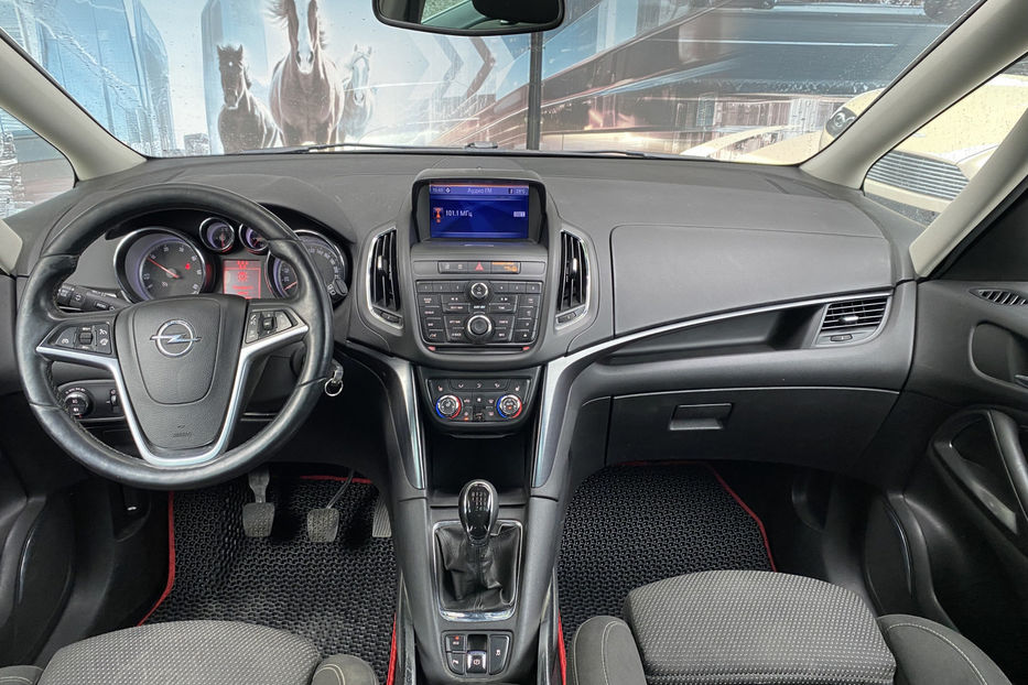 Продам Opel Zafira Tourer 2.0D MT (165 к.с.) 2012 года в Киеве