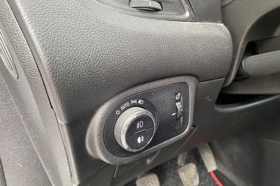 Продам Opel Zafira Tourer 2.0D MT (165 к.с.) 2012 года в Киеве