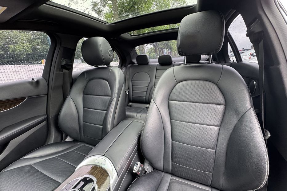 Продам Mercedes-Benz C-Class C300 2017 года в г. Умань, Черкасская область