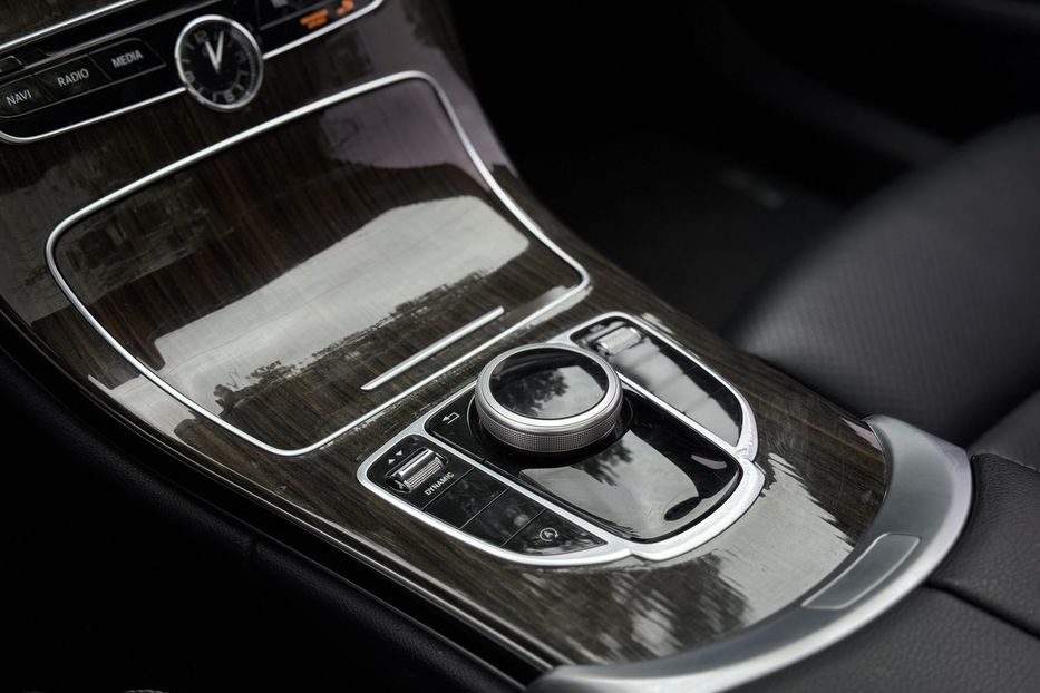 Продам Mercedes-Benz C-Class C300 2017 года в г. Умань, Черкасская область