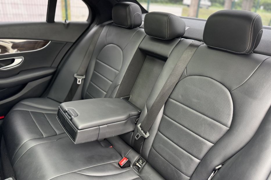 Продам Mercedes-Benz C-Class C300 2017 года в г. Умань, Черкасская область