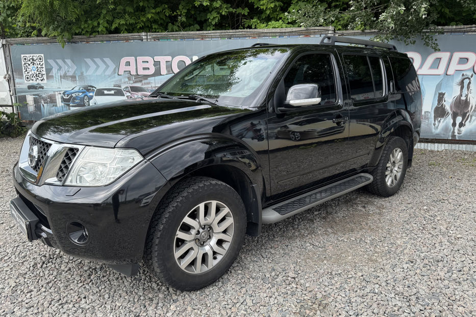 Продам Nissan Pathfinder 2.5 dCi АТ (190 к.с.) 4WD 2013 года в Киеве