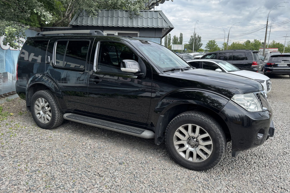 Продам Nissan Pathfinder 2.5 dCi АТ (190 к.с.) 4WD 2013 года в Киеве