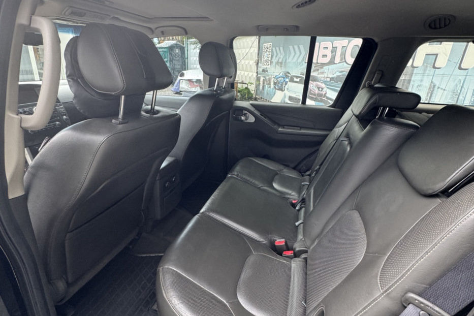 Продам Nissan Pathfinder 2.5 dCi АТ (190 к.с.) 4WD 2013 года в Киеве