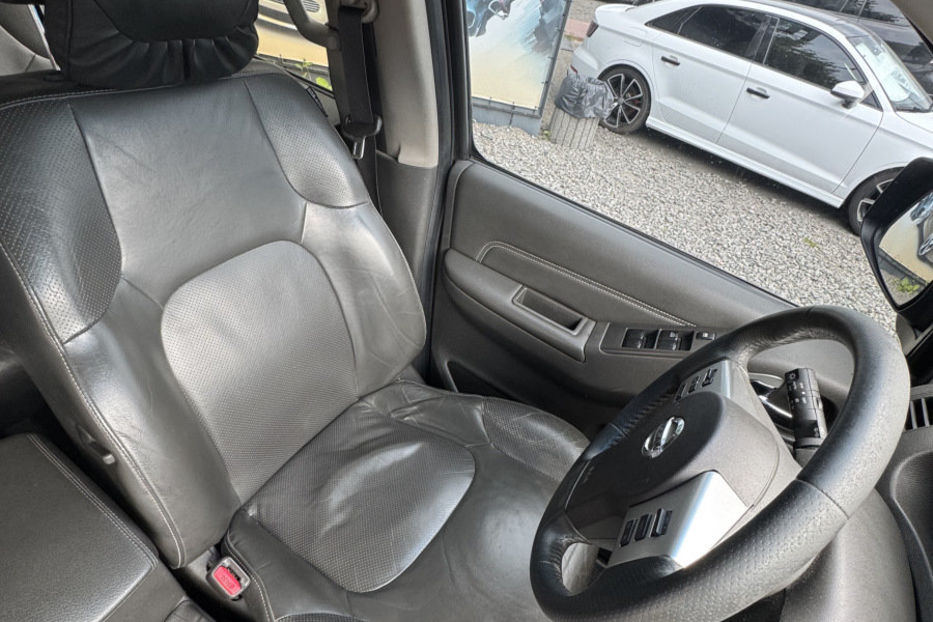 Продам Nissan Pathfinder 2.5 dCi АТ (190 к.с.) 4WD 2013 года в Киеве