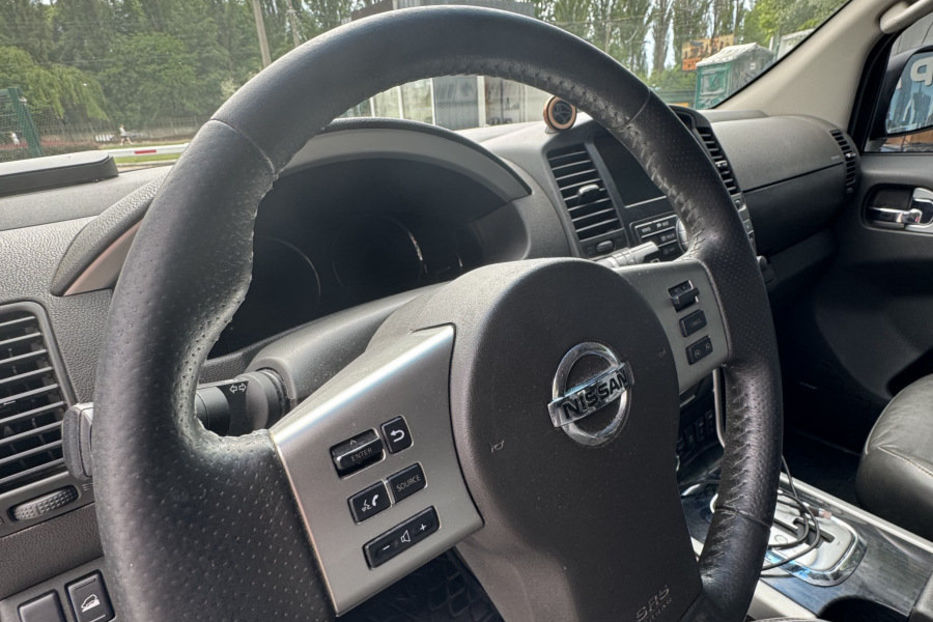 Продам Nissan Pathfinder 2.5 dCi АТ (190 к.с.) 4WD 2013 года в Киеве