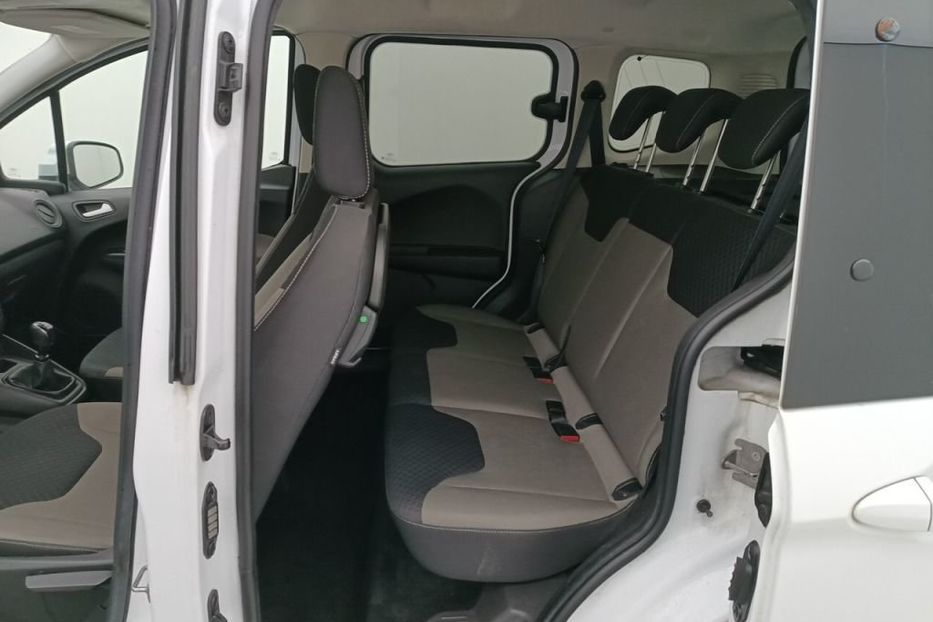Продам Ford Tourneo Connect пасс. NAV В ПОЛЬЩІ  2022 года в Львове
