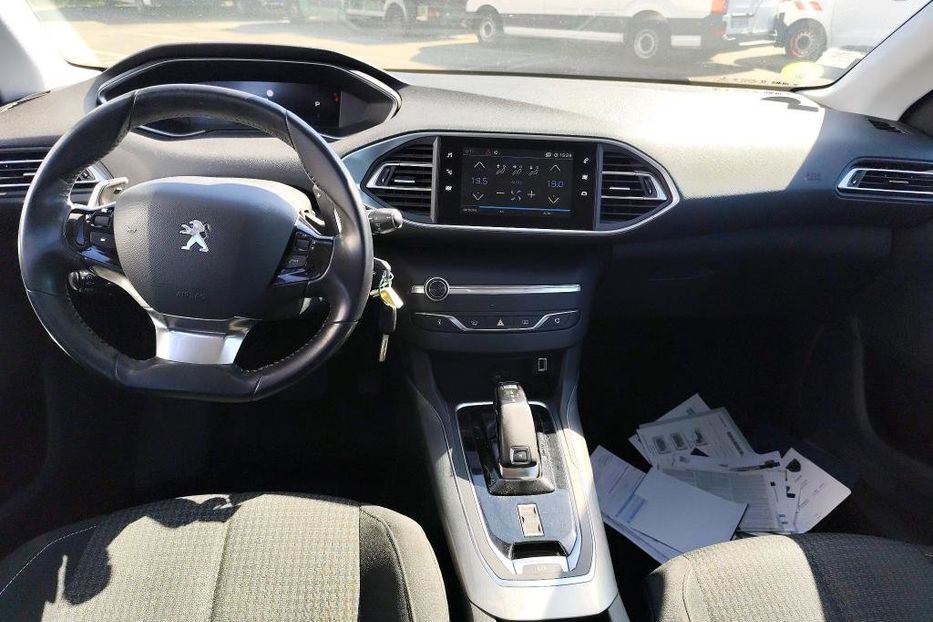 Продам Peugeot 308 LED NAV KLIM В ДОРОЗІ 2021 года в Львове