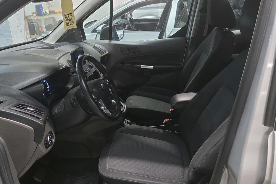 Продам Ford Transit Connect пасс. LED NAV AUT В ПОЛЬЩІ  2022 года в Львове