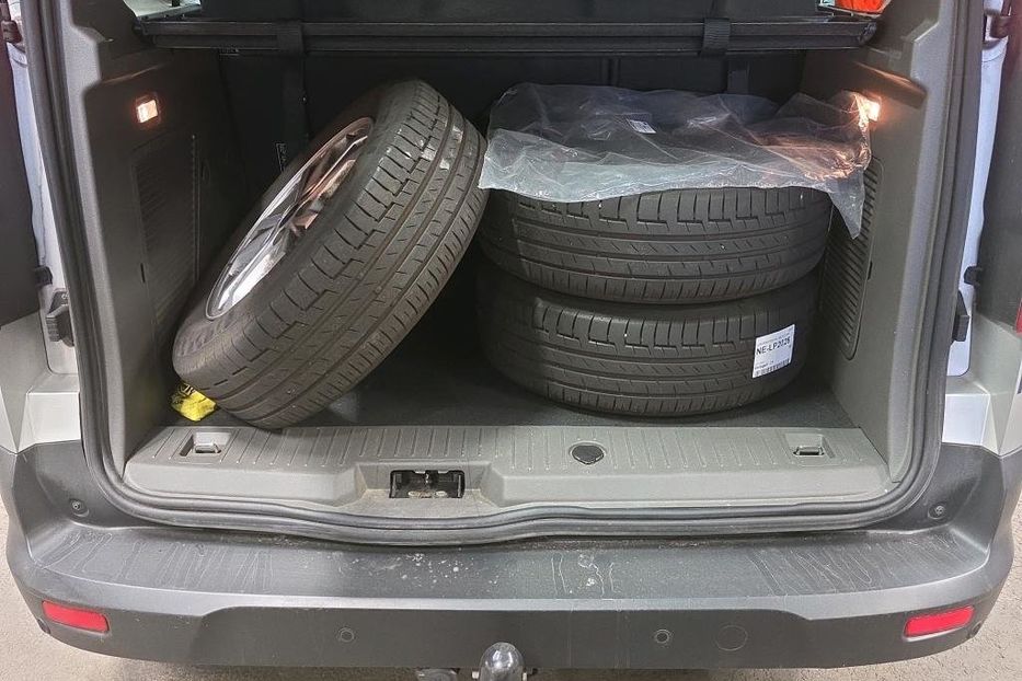 Продам Ford Transit Connect пасс. LED NAV AUT В ПОЛЬЩІ  2022 года в Львове