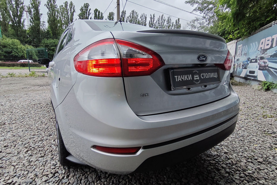 Продам Ford Fiesta 1.6 Ti-VCT PowerShift 120 к.с 2019 года в Киеве