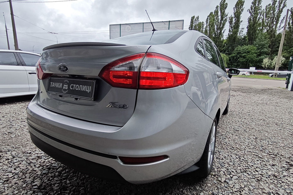 Продам Ford Fiesta 1.6 Ti-VCT PowerShift 120 к.с 2019 года в Киеве