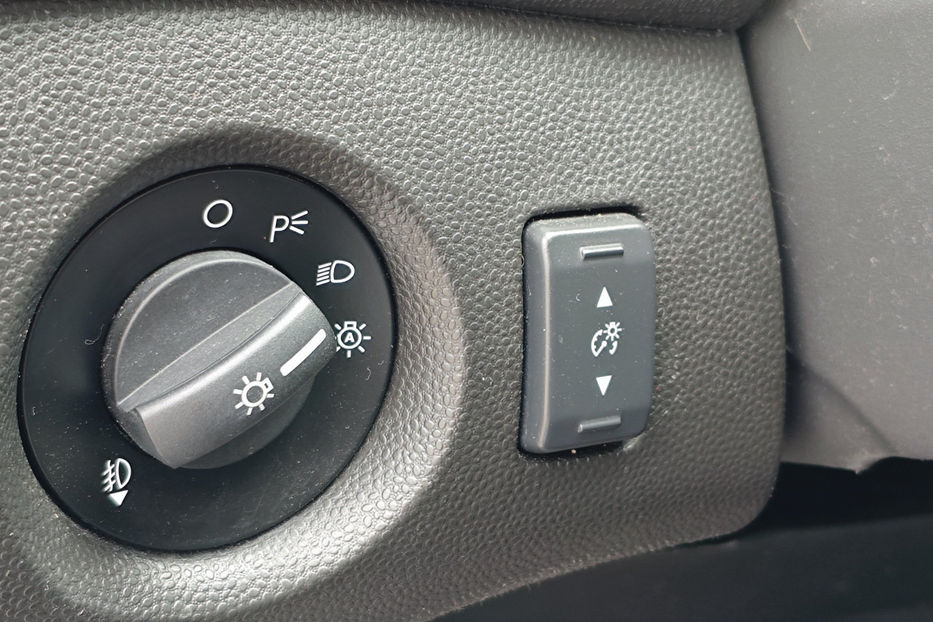 Продам Ford Fiesta 1.6 Ti-VCT PowerShift 120 к.с 2019 года в Киеве