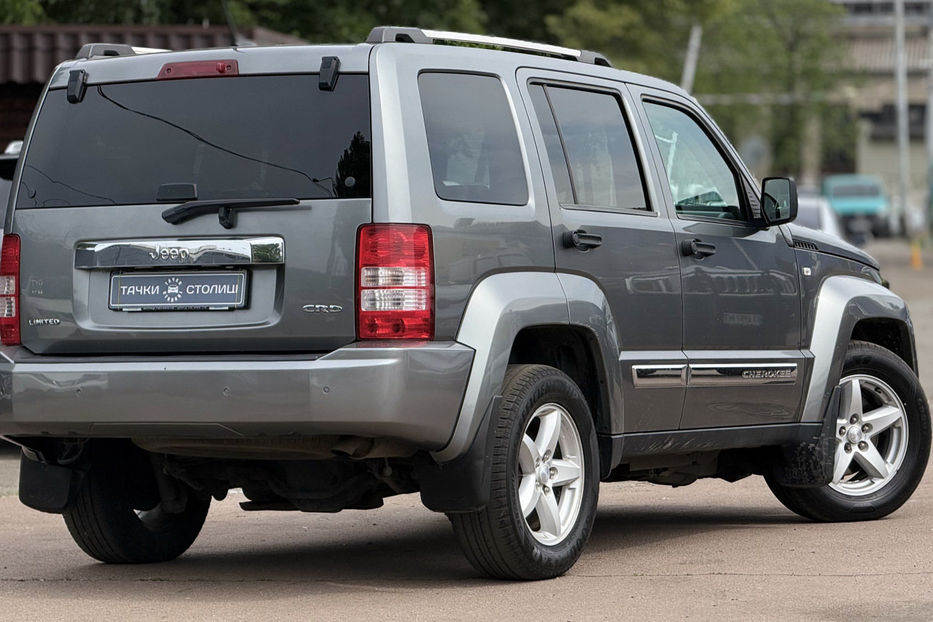 Продам Jeep Cherokee 2.8D AT (200 к.с.) AWD  2012 года в Киеве