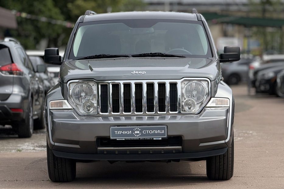 Продам Jeep Cherokee 2.8D AT (200 к.с.) AWD  2012 года в Киеве