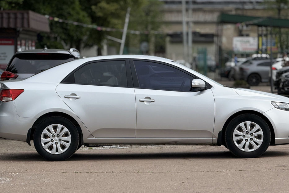 Продам Kia Cerato 1.6 MT (126 к.с.) 2009 года в Киеве