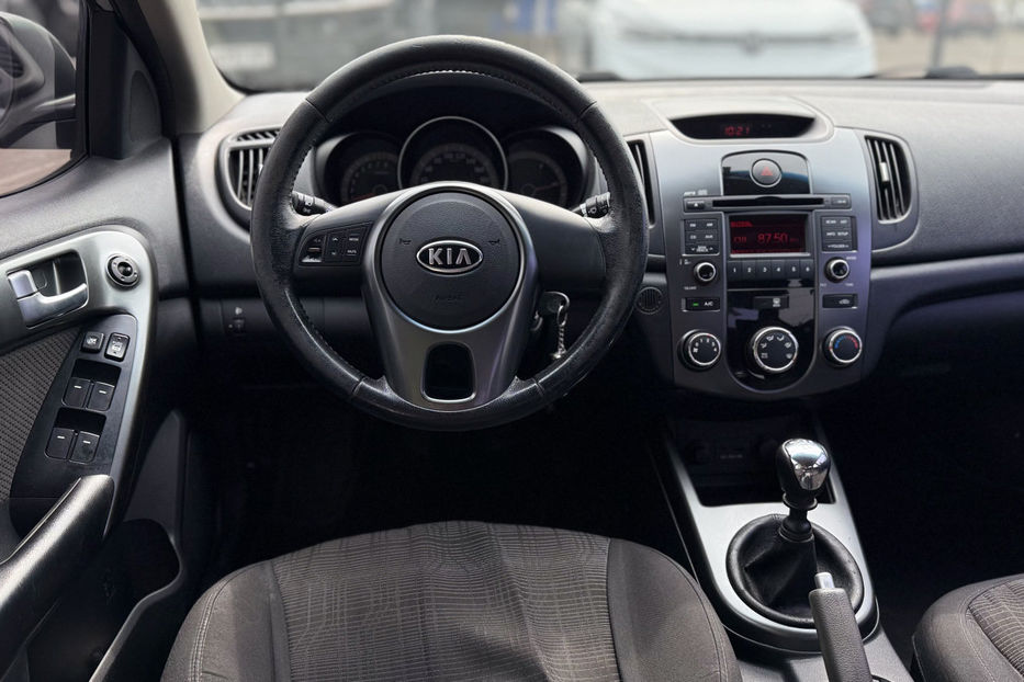 Продам Kia Cerato 1.6 MT (126 к.с.) 2009 года в Киеве
