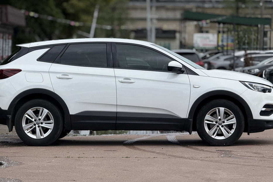 Продам Opel Crossland X 1.5D 6MT (130 к.с.) Start/Stop 2020 года в Киеве