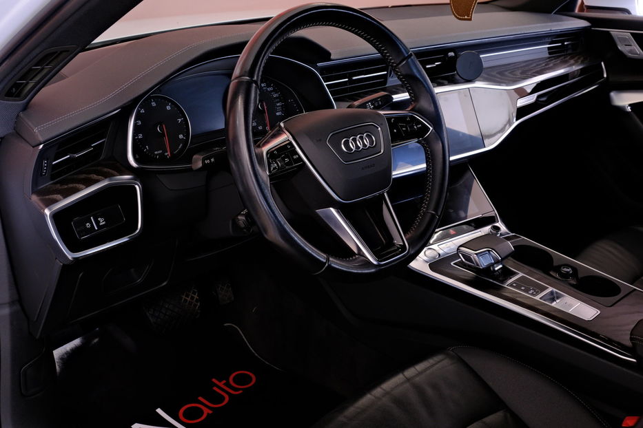 Продам Audi A6 2019 года в Одессе